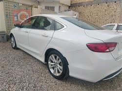 کرایسلەر 200